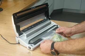 Preview: 50x Siegelrandbeutel Vakuumbeutel PA/PE 160 x 250 mm goffriert transparent 90 my