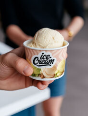 Preview: VEPATIM 50 Eisbecher 140 ml bedruckt "ICE CREAM" Ø70 mm 50 Stück