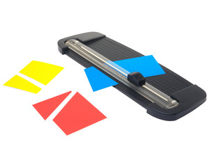 PAVO Schneidelineal für A4 bis max. 8 Blatt