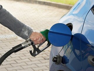 Preview: Einweghandschuhe aus HDPE im Spenderkarton Größe L 