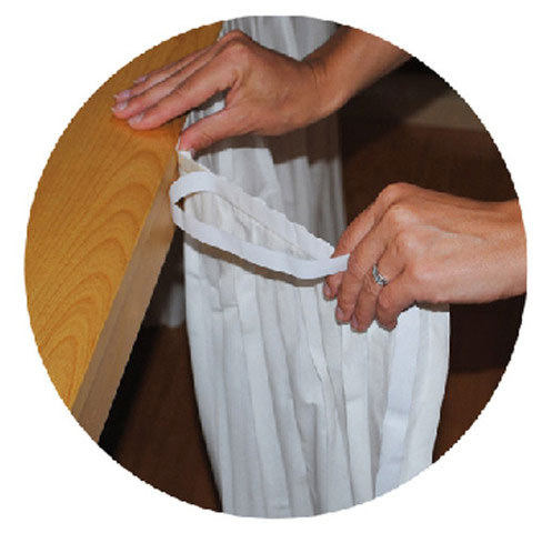 Tischskirting Tischverkleidung selbstklebend Airlaid 4m x 72cm dunkelblau